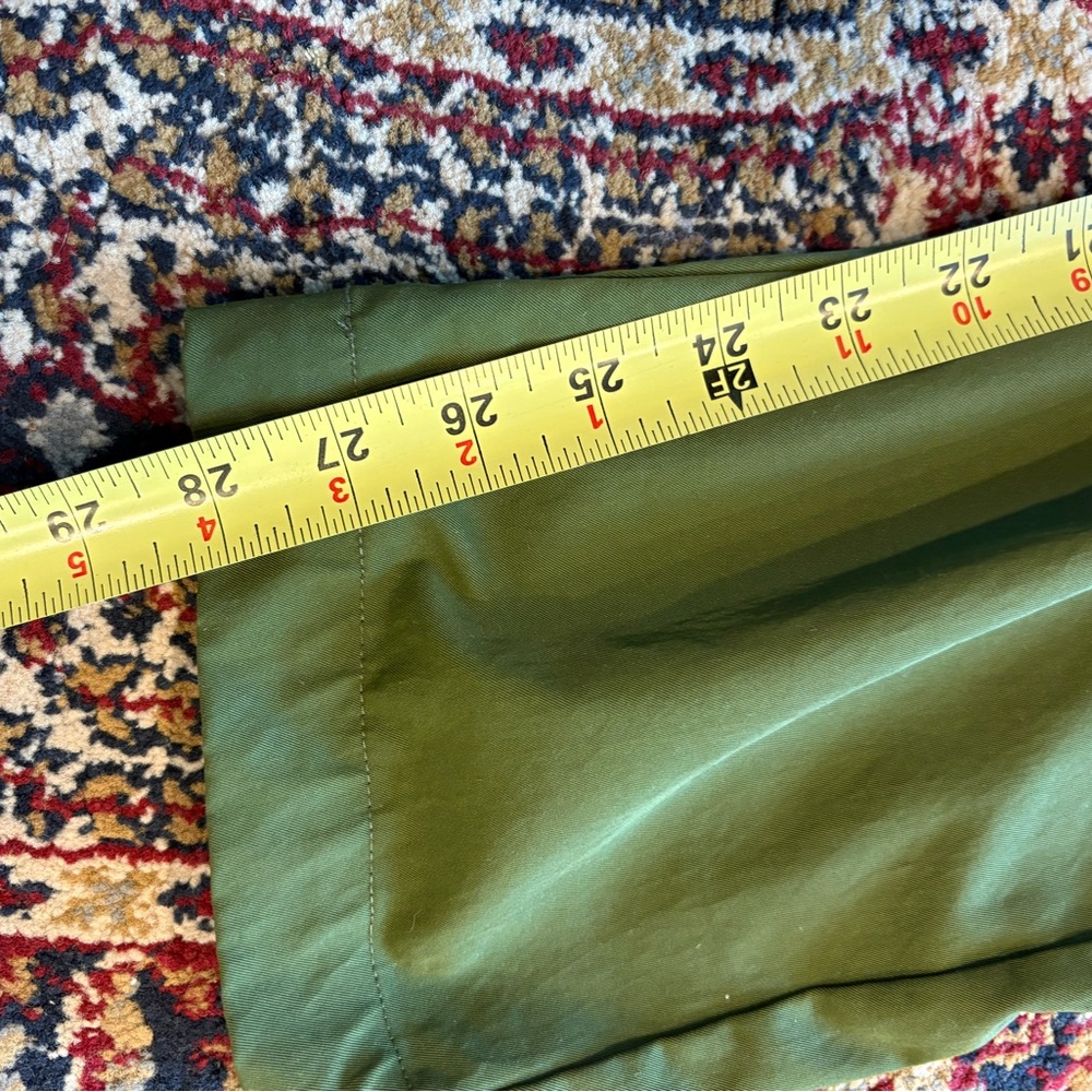 Nike Tech Essentials Woven Unlined Utility Pants in green, size 34 x 28, EUC - Picture 4 of 7